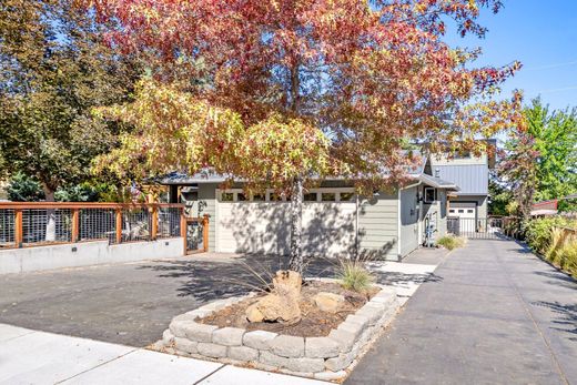 Luxus-Haus in Bend, Deschutes County