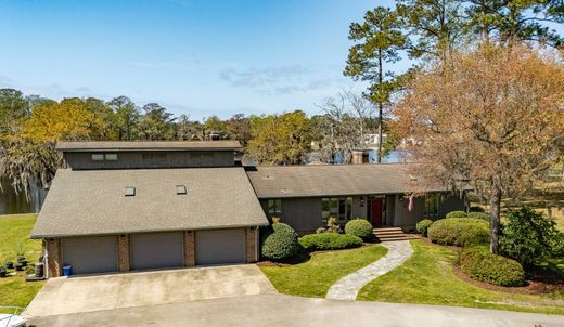 Detached House in New Bern, Craven County