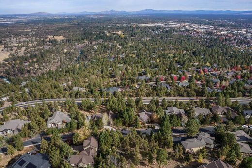 Land in Bend, Deschutes County