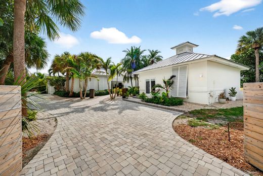 Einfamilienhaus in Hutchinson Island South, Saint Lucie County