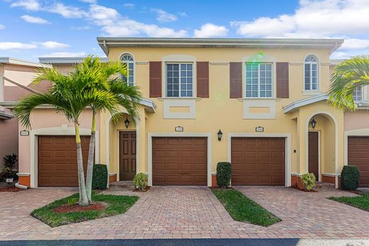 Townhouse in Estero, Lee County