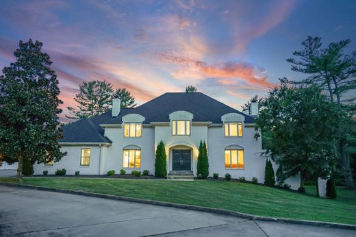 بيت مستقل ﻓﻲ McLean, Fairfax County