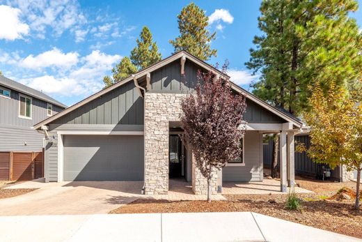 Vrijstaand huis in Flagstaff, Coconino County