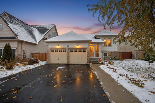 Vrijstaand huis in Wasaga Beach, Ontario
