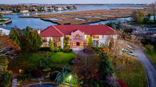 Einfamilienhaus in Hewlett Bay Park, Nassau County