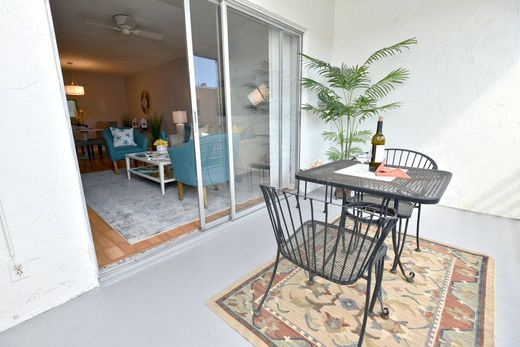 아파트 / South Palm Beach, Palm Beach County