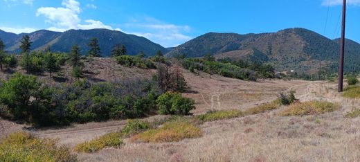 Grond in Monument, El Paso County