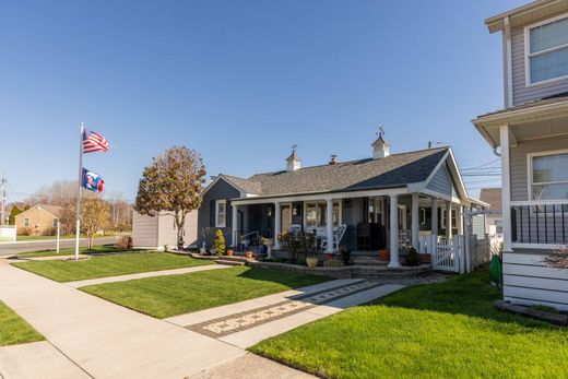 Detached House in Margate City, Atlantic County