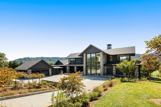 Detached House in Arden, Buncombe County