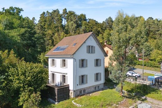 Detached House in Granges, Broye-Vully District