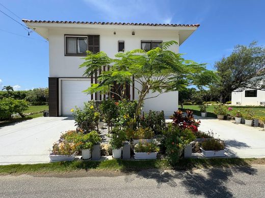 Casa en Miyakojima, Miyakojima Shi