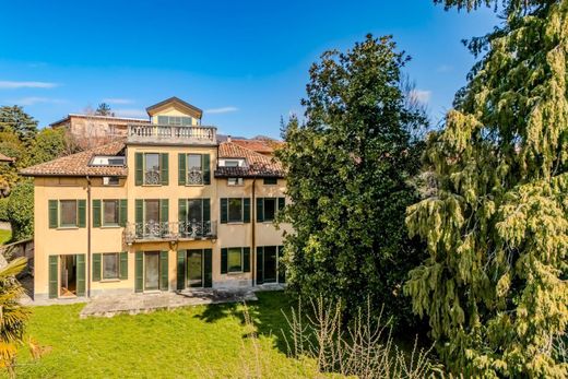 Villa a Varese, Lombardia