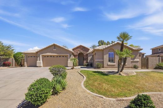 Luxury home in Glendale, Maricopa County