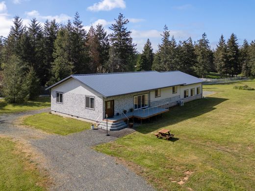 Detached House in Bandon, Coos County