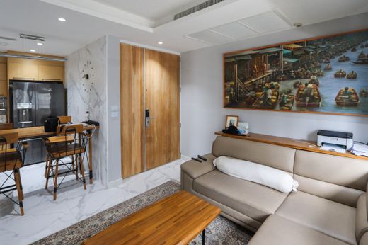 Apartment in Pathum Wan, Parthum Wan