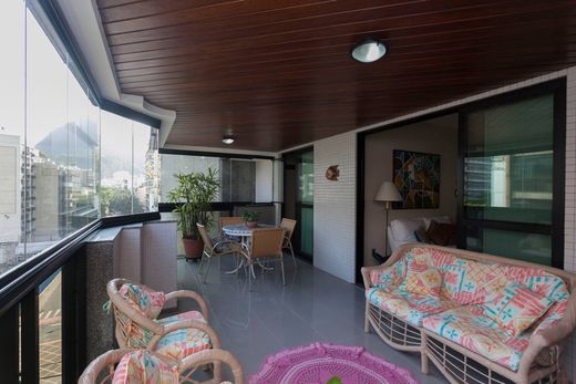 ﺷﻘﺔ ﻓﻲ ريو دي جانيرو, Rio de Janeiro