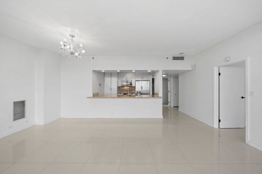 Piso / Apartamento en North Bay Village, Miami-Dade County