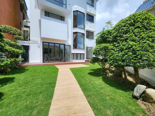 Διαμέρισμα σε Hong Kong, Central and Western District