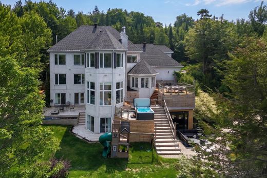 Casa en Saint-Adolphe-d'Howard, Laurentides