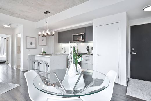 아파트 / Toronto, Ontario