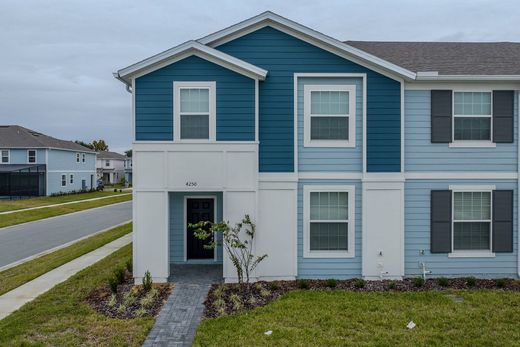 Townhouse - Davenport, Polk County