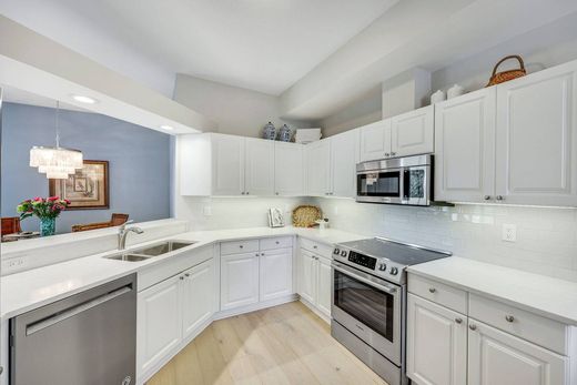 ﺷﻘﺔ ﻓﻲ Naples, Collier County