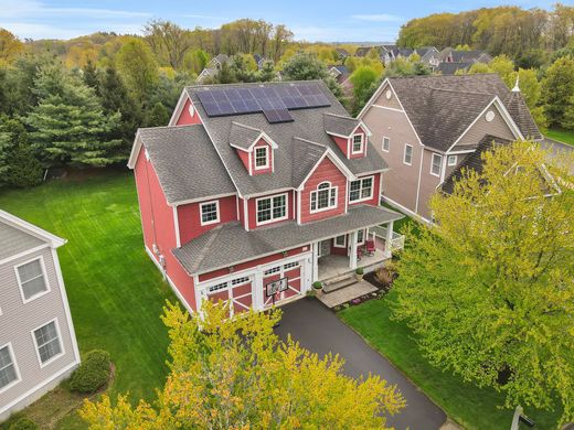 Detached House in Farmington, Hartford County