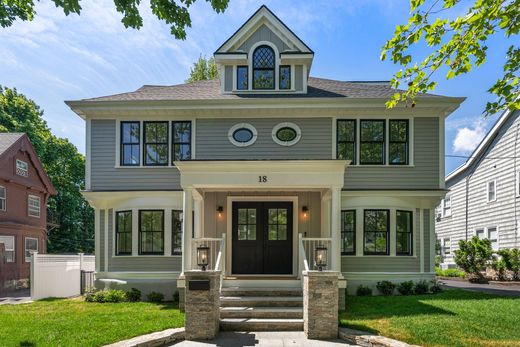 Detached House in Brookline, Norfolk County