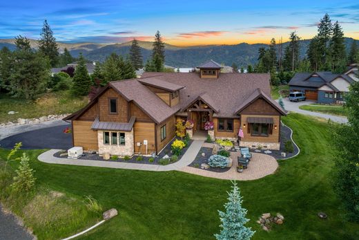 Casa en Hayden, Kootenai County