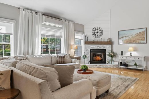 Luxury home in Kennebunk, York County