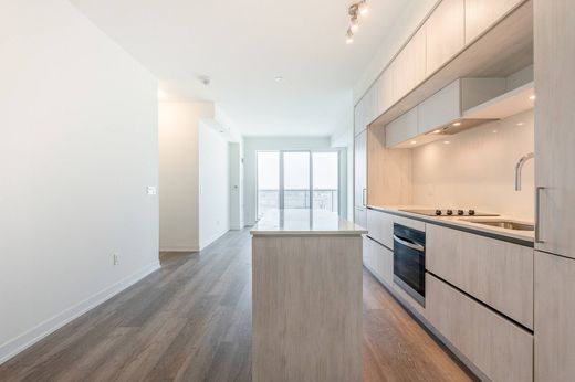 Piso / Apartamento en Richmond Hill, York