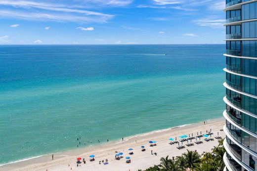 Sunny Isles Beach, Miami-Dade Countyのアパートメント