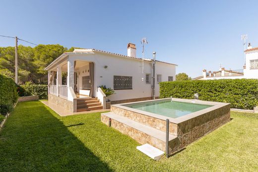 Casa en San Pedro de Ribas, Provincia de Barcelona