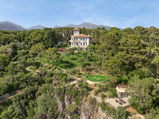 Vrijstaand huis in Roquebrune-Cap-Martin, Alpes-Maritimes