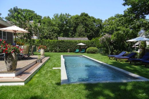 Detached House for rent per month in Sag Harbor