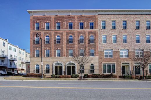 Luxury home in Burtonsville, Montgomery County