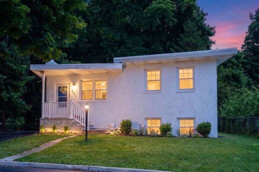 Casa Unifamiliare a Ridgewood, Contea di Bergen