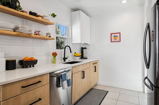 Detached House in Denver, Denver County