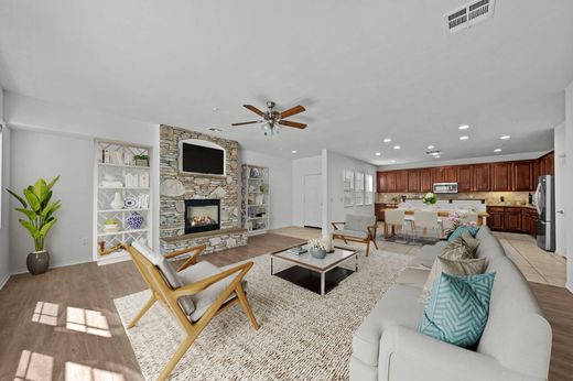 Townhouse - Winchester, Riverside County