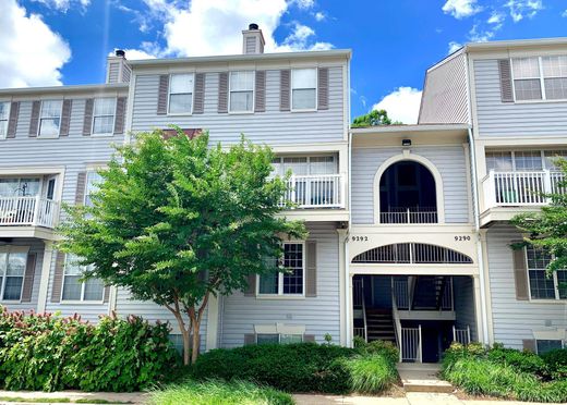 Luxury home in Lorton, Fairfax County