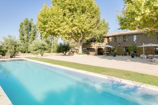 Detached House for rent per month in Aix-en-Provence