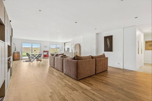 Apartment in Vullierens, Morges District