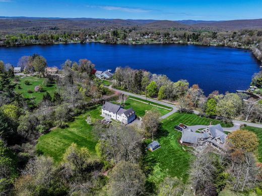 Dom jednorodzinny w New Fairfield, Fairfield County