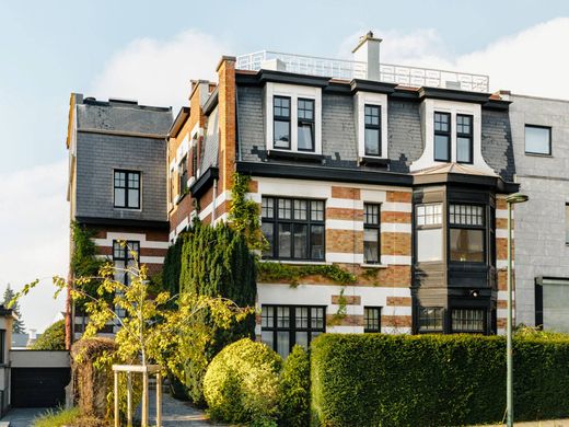 Appartement in Brussel (Ukkel), Brussel