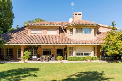Vrijstaand huis in Pozuelo de Alarcón, Provincia de Madrid