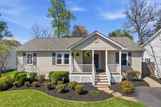 Casa de lujo en Falls Church, City of Falls Church