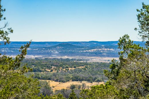 Landsitz in Kerrville, Kerr County