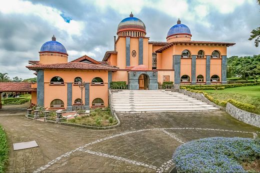 Casa Unifamiliare a San Rafael, Cantón de Alajuela