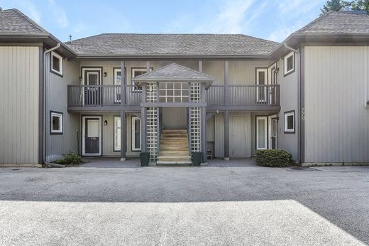 Apartment in Collingwood, Ontario