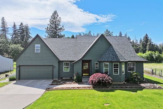 Luxury home in Hood River, Hood River County
